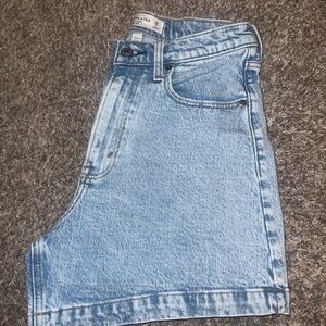 Abercrombie & Fitch Dad Shorts
